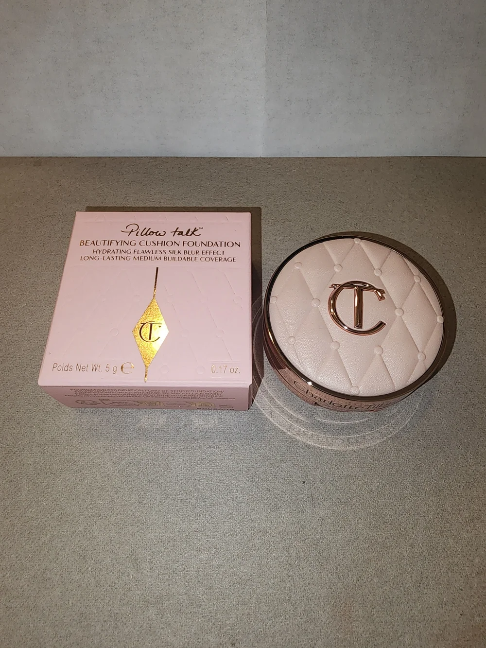 Charlotte Tilbury Pillow Talk Cushion Foundation – Pink Compact